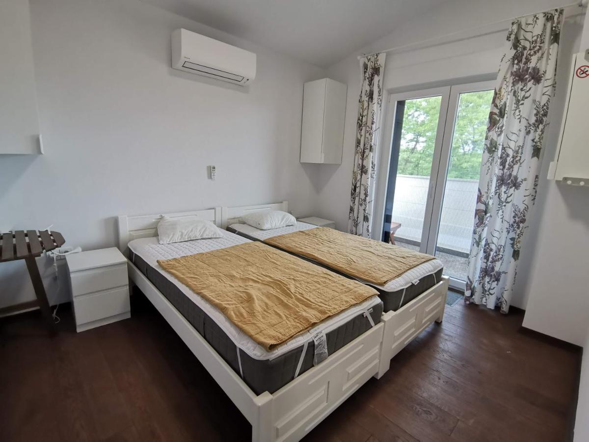 Villa Oliva Umag Exterior foto